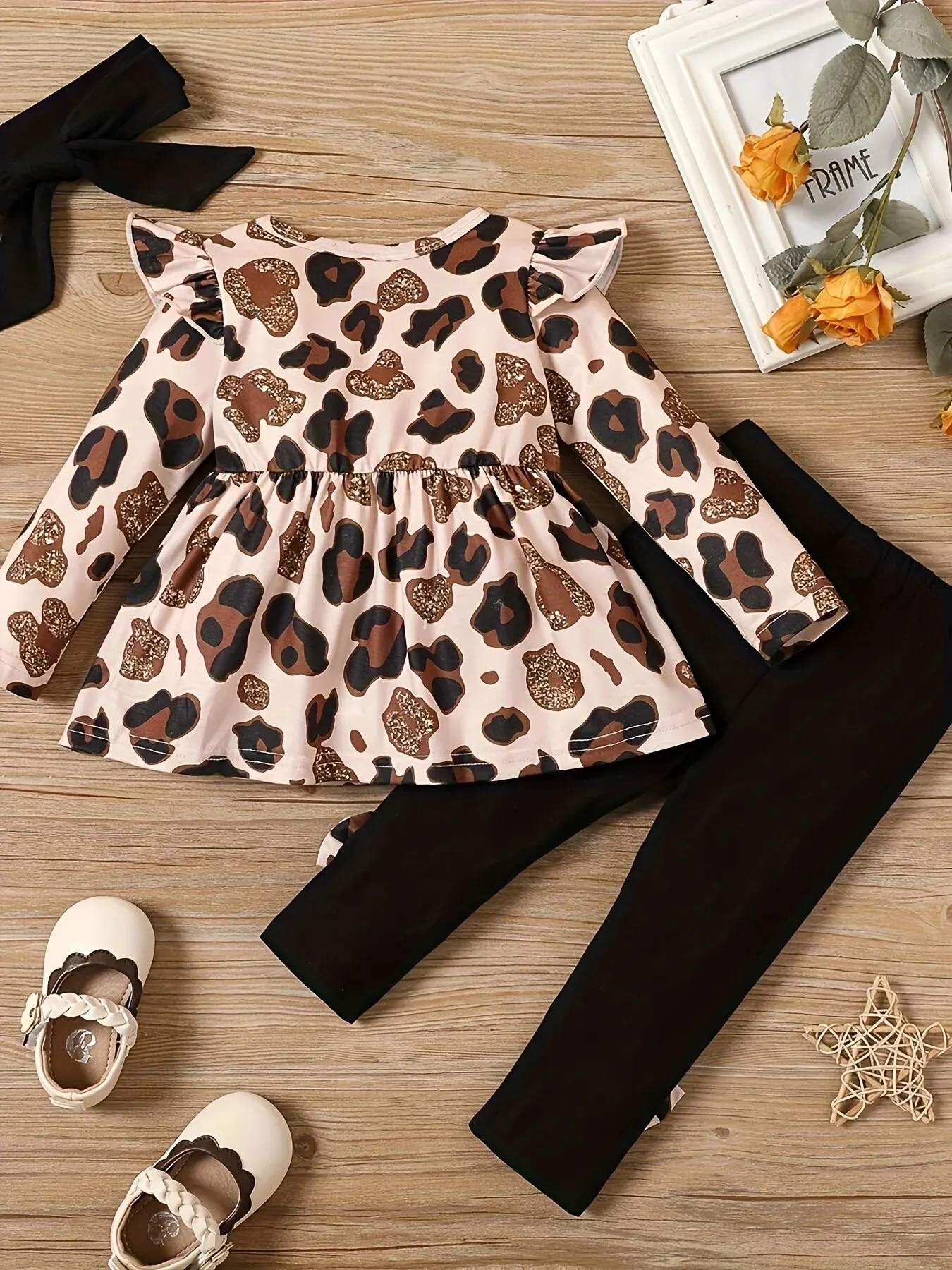 3 Pieces Of Baby Girl Spring And Autumn Leopard Print Small Flying Sleeve Tops And Bow Elastic Pants Trousers Suit And Black Bow