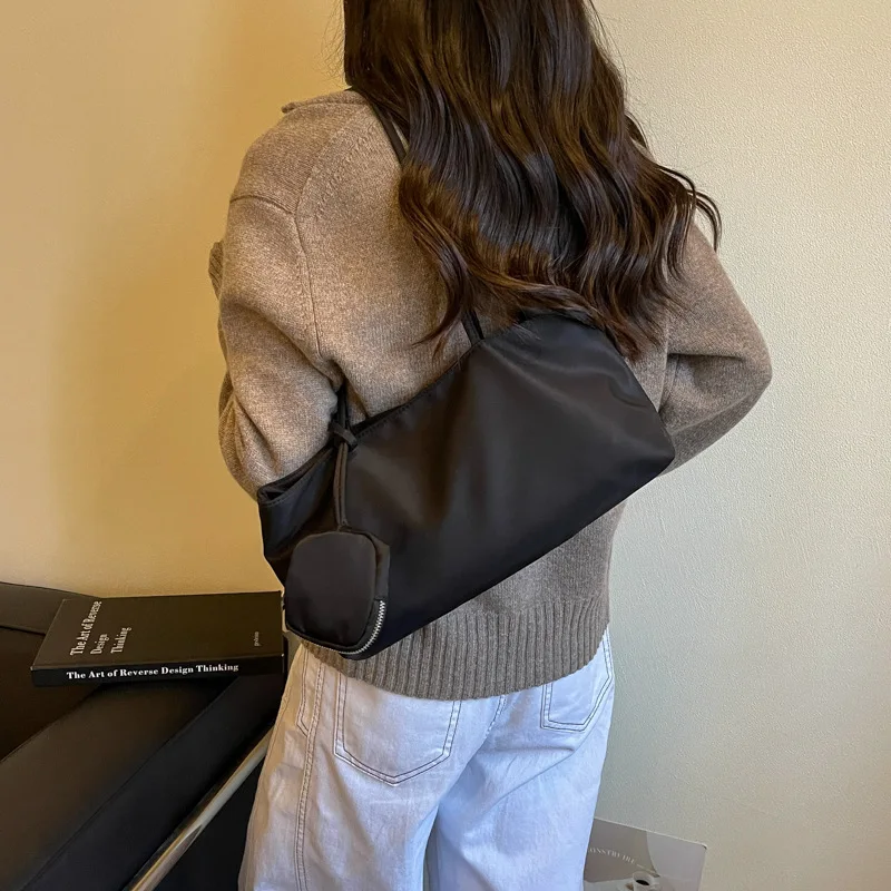 Large Capacity Nylon Canvas Tote Bag Women's Casual Summer Lightweight Handbag Shoulder Bag Korean Style Magnetic Buckle Closure