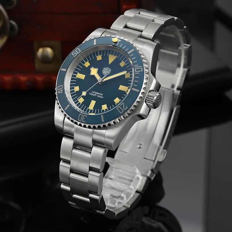 Watchdives WD1969 Men's Dive Watch NH35 Automatic Mechanical Domed Sapphire Crystal 30Bar C3 Super Luminous Fashion Wristwatch