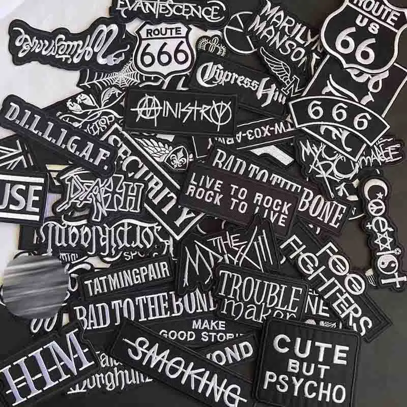 5PCS/ Punk Metal Rock Band Black Applique,Repair Clothes Sticker Thermocollant,Fabric Letter Embroidery Badges Iron On Patches