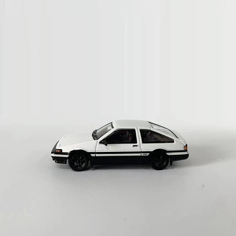 Time Micro Dream รุ่น1:64รถ AE86อัลลอยหล่อเย็นเคลือบคลาสสิก dofu-สีขาวทั้งหมด