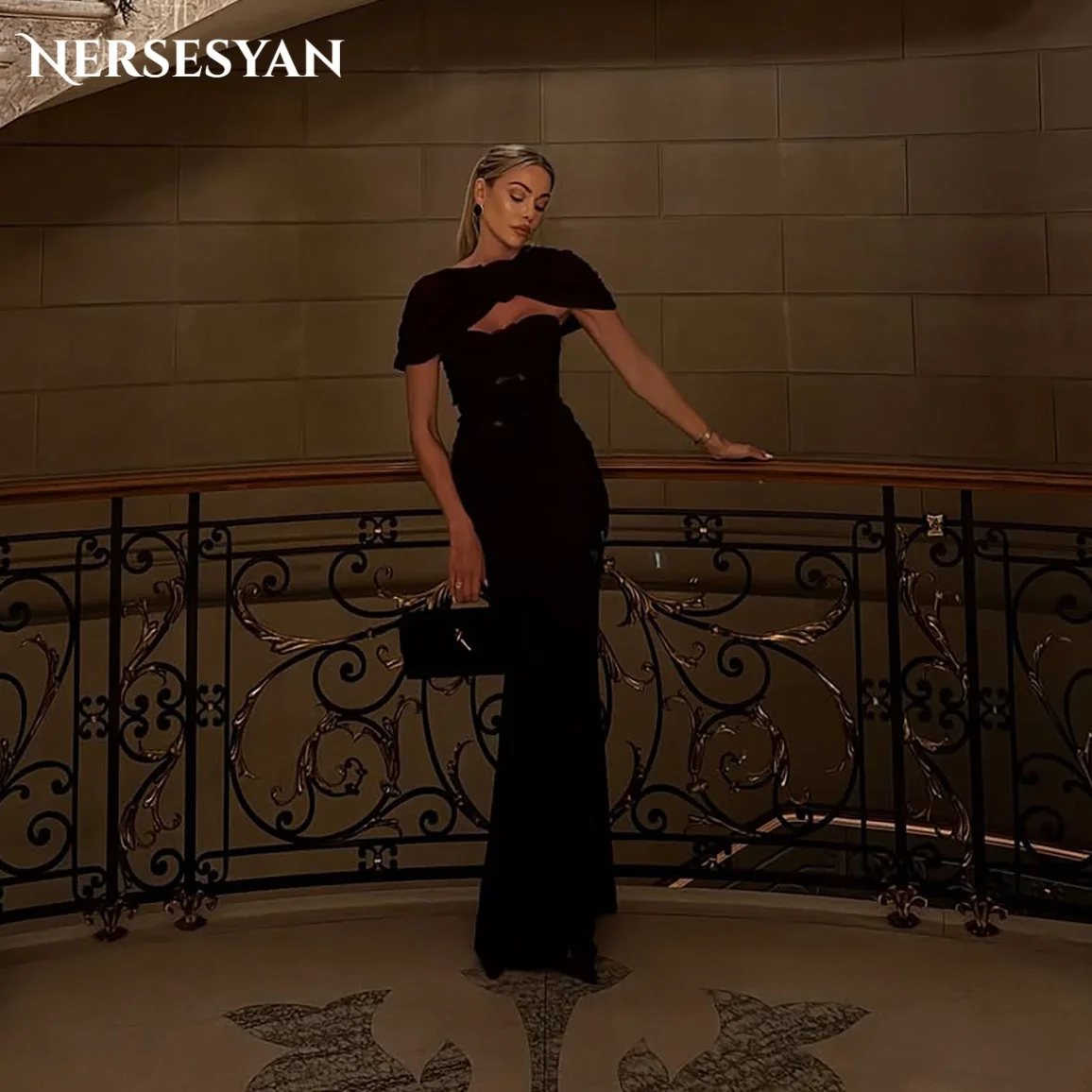

Nersesyan Luxury Mermaid Evening Dresses Cap Sleeves Bodycon Formal Dress Special Occasion Prom Party Gowns 2025 Customized