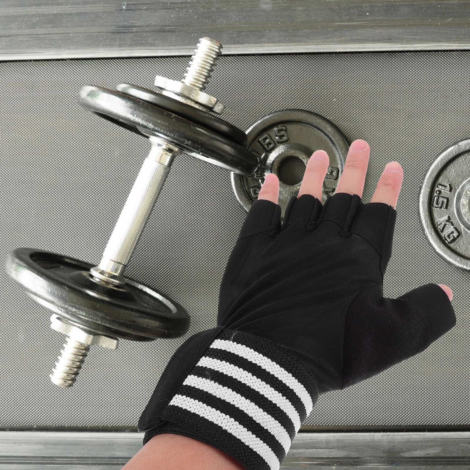 

1 Pair Gym Anti-Slip Half Finger Workout Lifting Sports Fitness Accessories Men Women Breathable Cycling Gloves Weightlifting