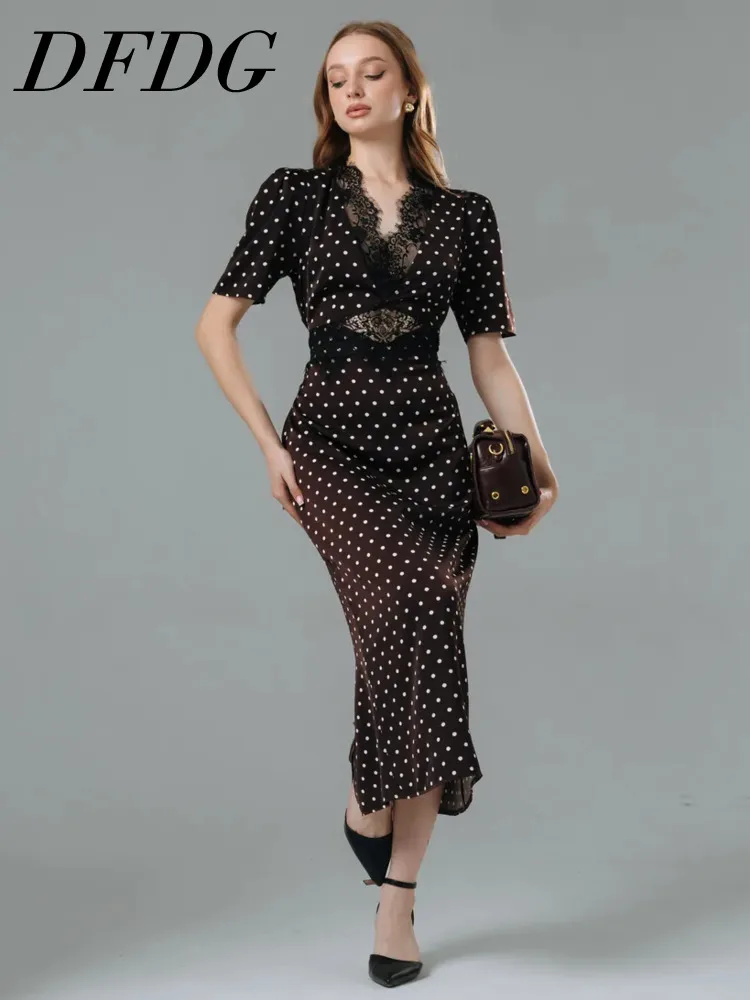 

Женское платье DFDG весна-лето, в горошек, с кружевом, V-образным вырезом, приталенное, миди, элегантное, для торжественных мероприятий и свиданий, модное, трендовое, 2026
