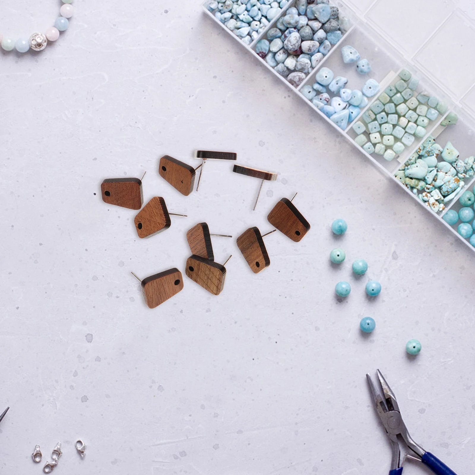 10 قطعة من أعمدة القرط لتقوم بها بنفسك مواد صنع القرط ترصيع الرأس المسطح لوازم صياغة المجوهرات ديكور مسطح