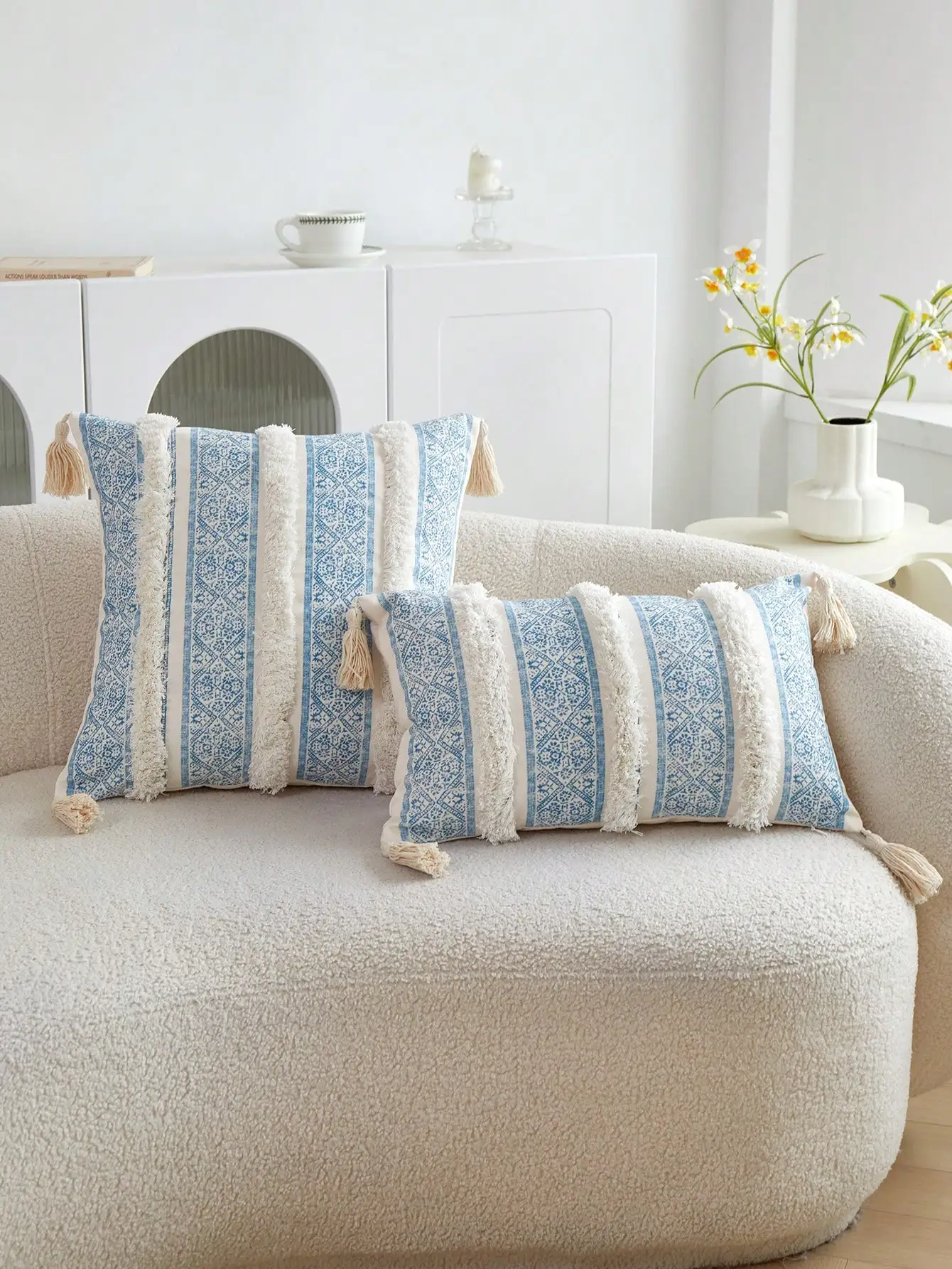 

1шт розовая бархатная наволочка с геометрической вышивкой и кисточкой