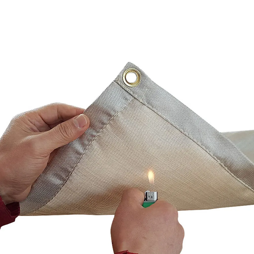 Fireproof Blanket Fiberglass Fire Retardant Mat High Temperature Resistant for Outdoor Camping Barbecue Fireplace Protection