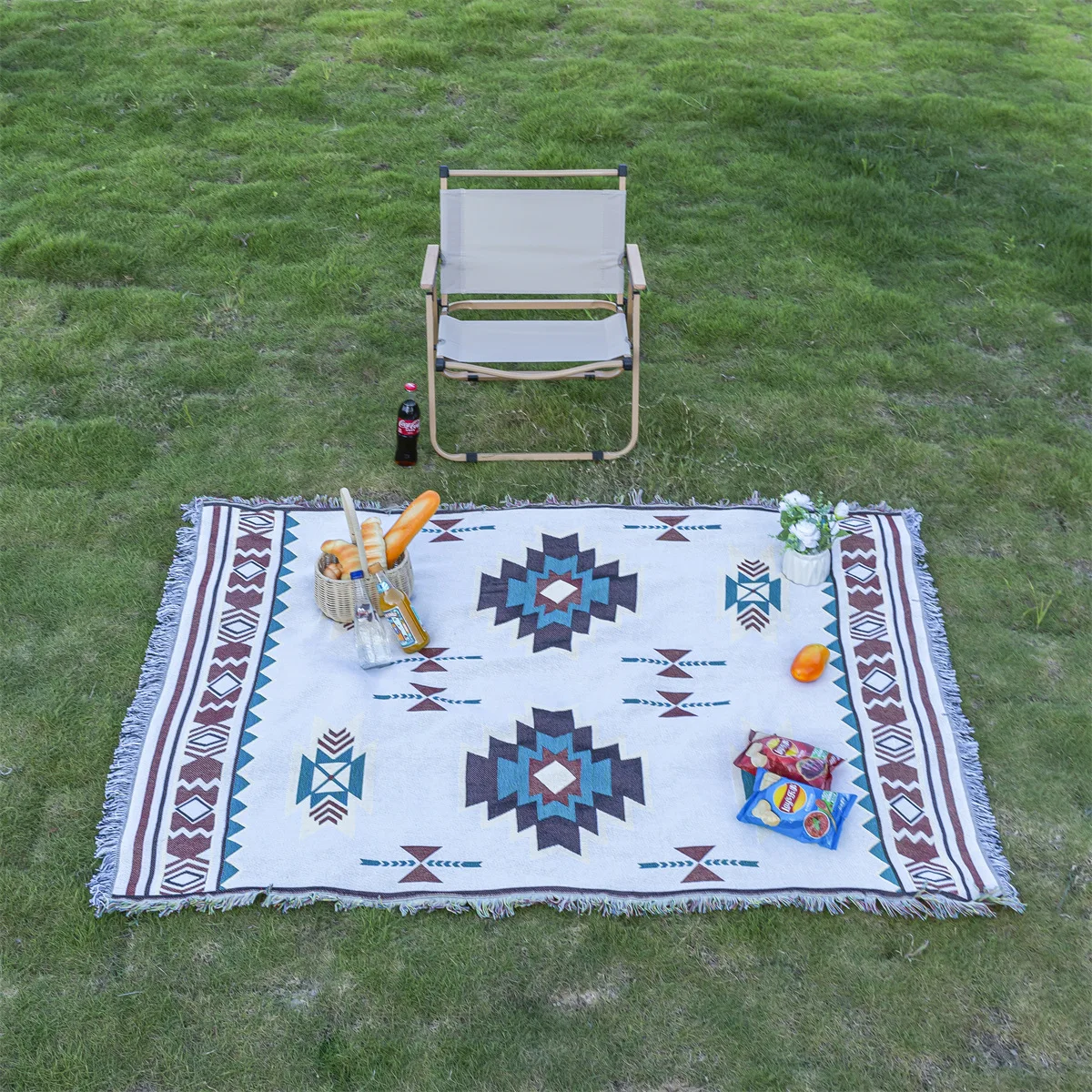 Outdoor Picnic Mat Tent Moisture-proof Mat Bohemian Style Blanket Cotton Yarn Nap Blanket Outdoor Camping Mat