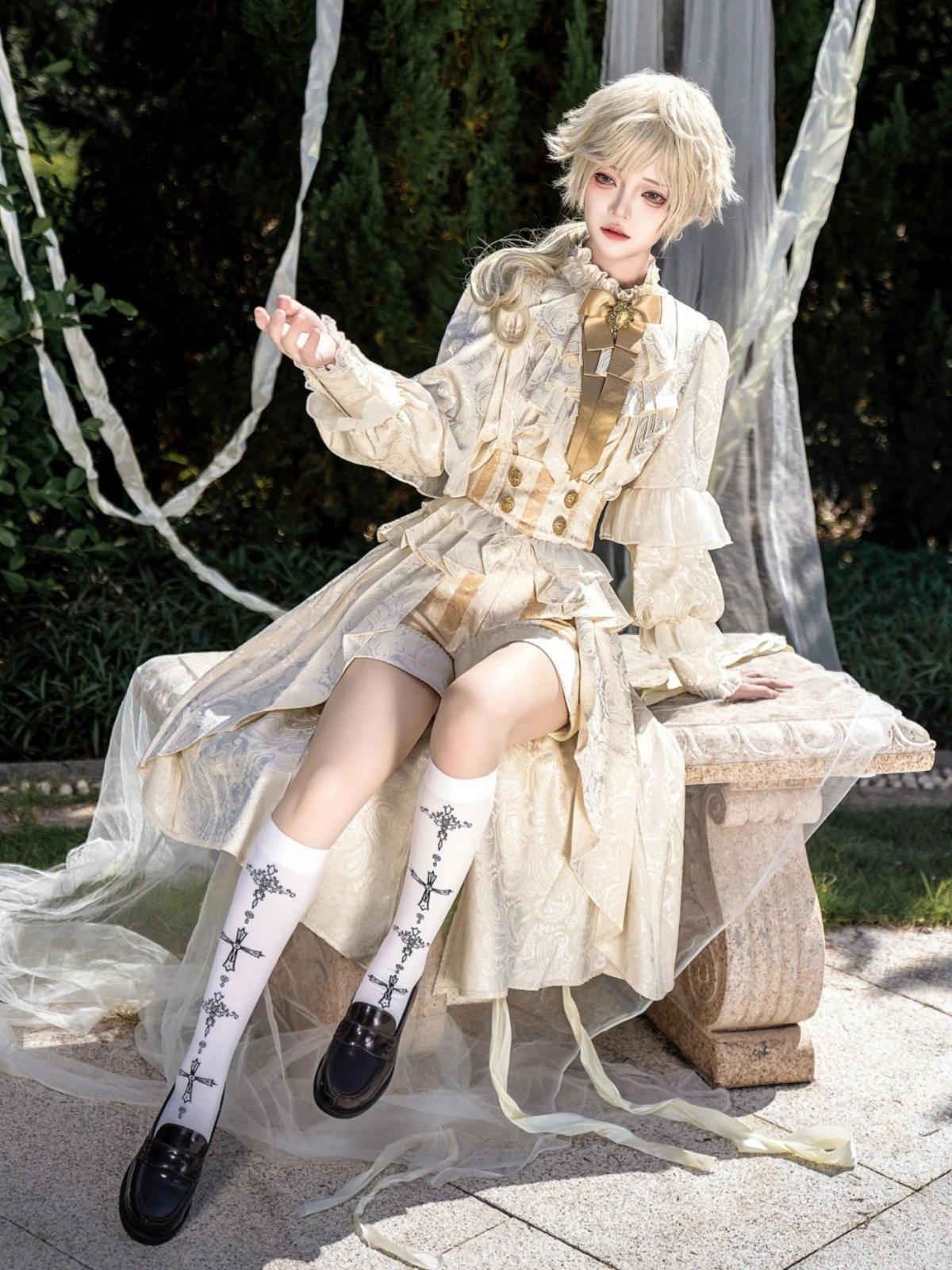 be-crowned-–-jupes-et-pantalons-a-bretelles-pour-garcon-serie-prince-lolita-magnifique-cour-rayures-foncees-gay-jeune-garcon-mignon-cosplay