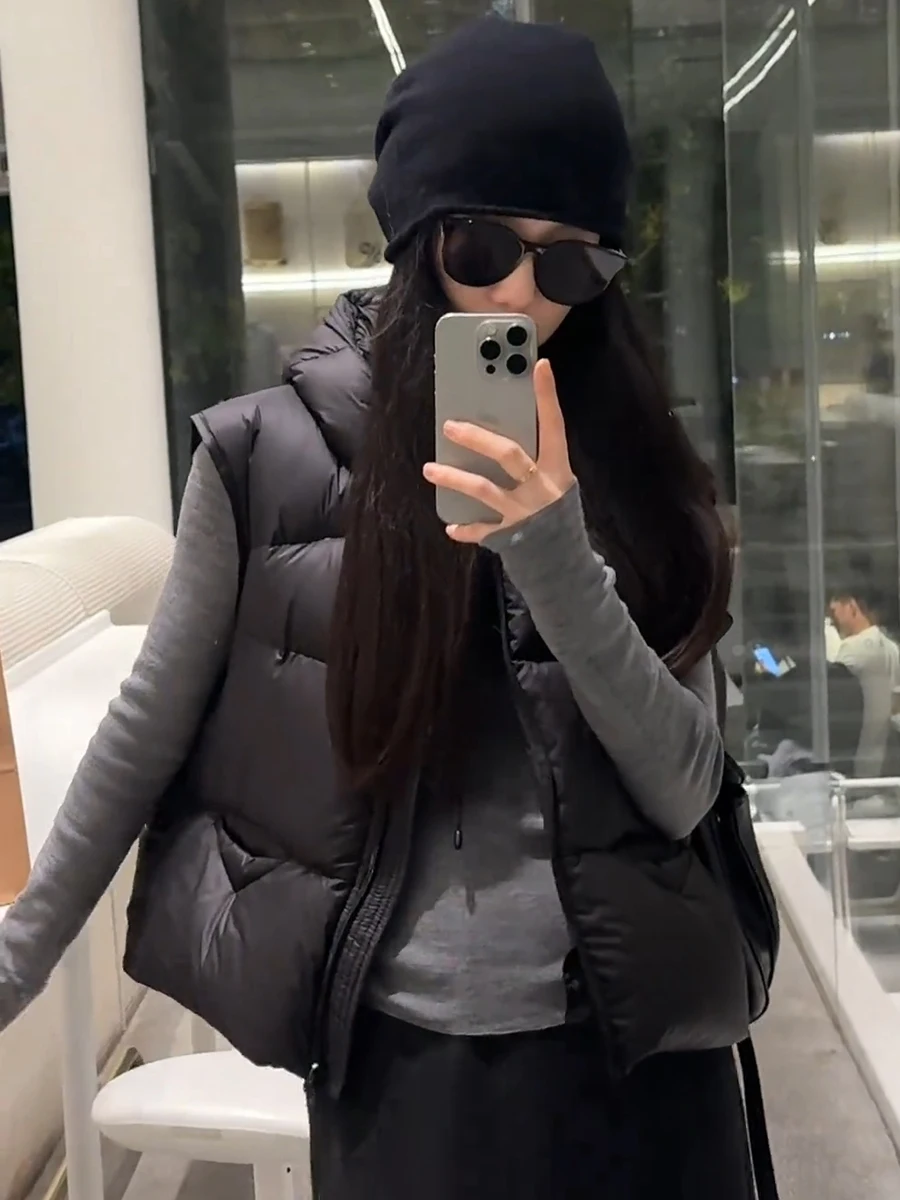 Black Women's Short down Vest Hooded White Duck Feather Jacket Loose Fit Autumn Winter New Style Casual Leisure Outerwear