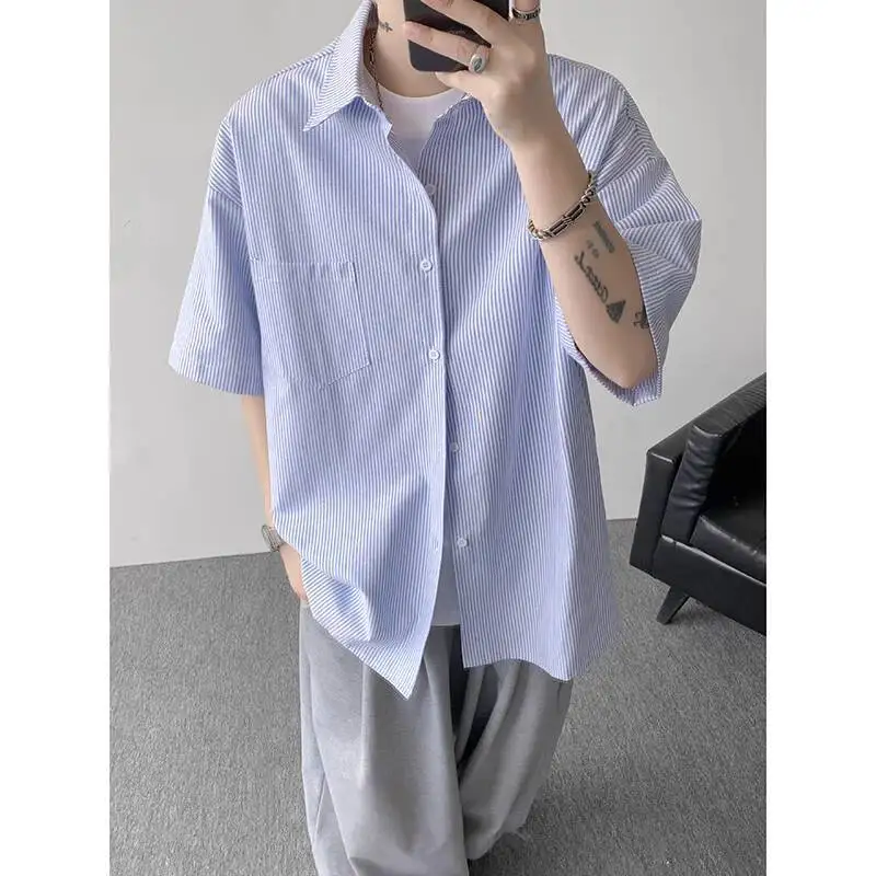 

Summer Short Sleeved Shirt Men Fashion Society Mens Dress Shirt Korean Loose Casual Shirt Mens Blue Striped Shirts M-3XL