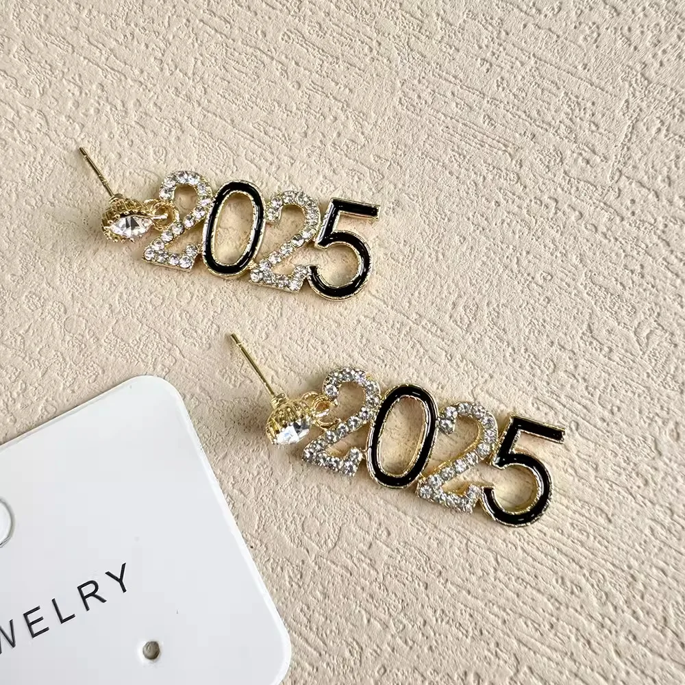 

New Fashion Creative Earrings Simple 2025 Dangle Earrings Women Drop Earrings for Gift