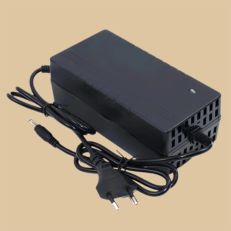 52V 20Ah Brand new customizable 18650 lithium battery pack 14S6P Large capacity 1500W motor For bike Scooter motorcycle tricycle