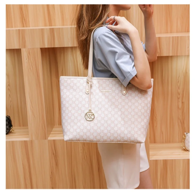 

Women's simple and versatile large-capacity tote bag fashionable mother-in-law print shoulder bag leather large-capacity tote ba