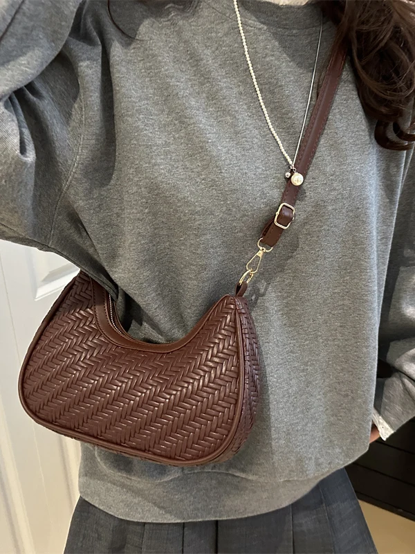 Fashionable Woven Pattern Single Shoulder Bag Women's Crossbody Underarm Small Square Bag Summer New Arrival Simple Style