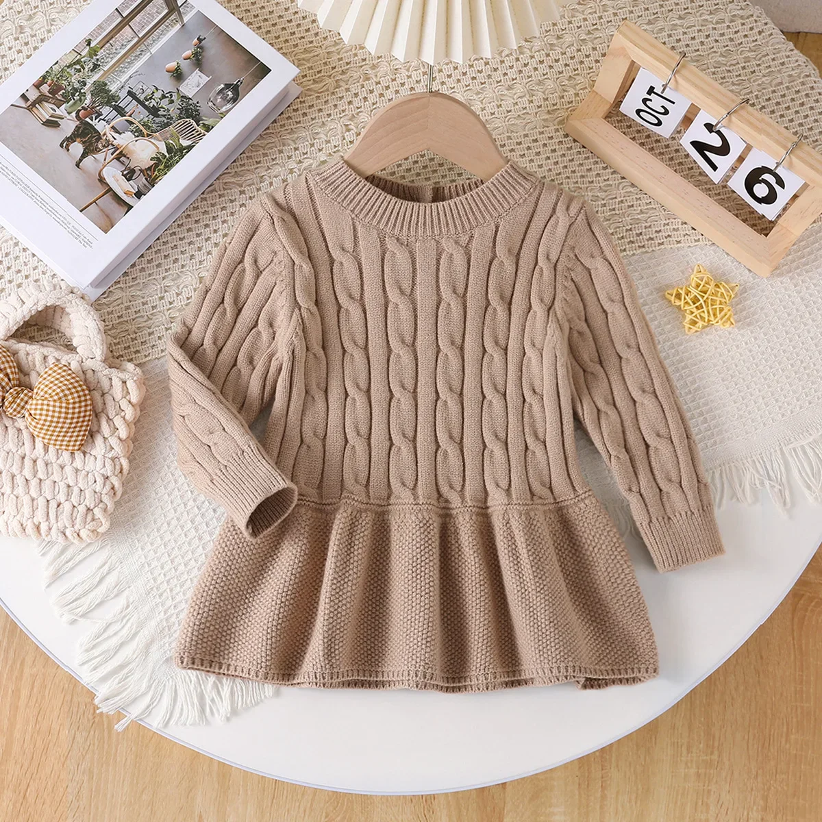 

0-2 Y Baby Sweaters Comfortable Autumn Winter New Infant Outfit Baby Girl Viscose Round Neck Cable Knit Sweater Ruffled Hem