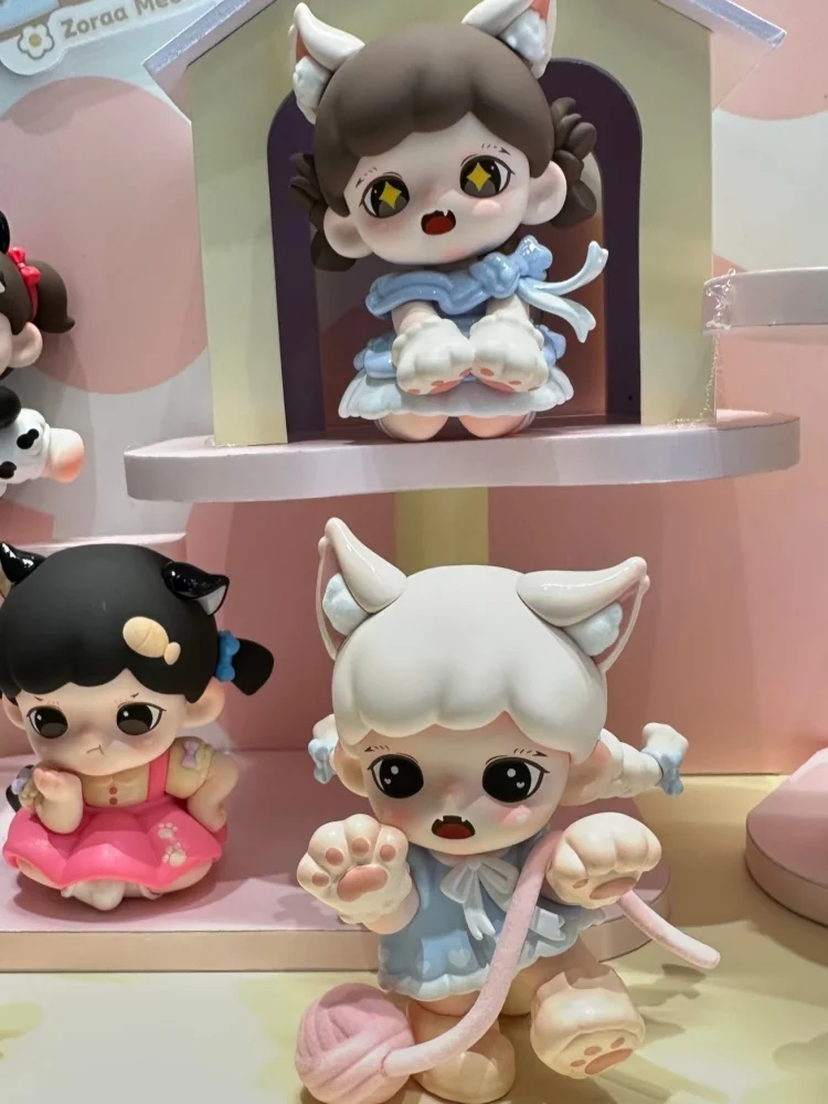 

Genuine Zorra Meow Cat Face Series Blind Box Cute Display Mini Collectible Figures Mystery Box Desktop Ornament Birthday Gift