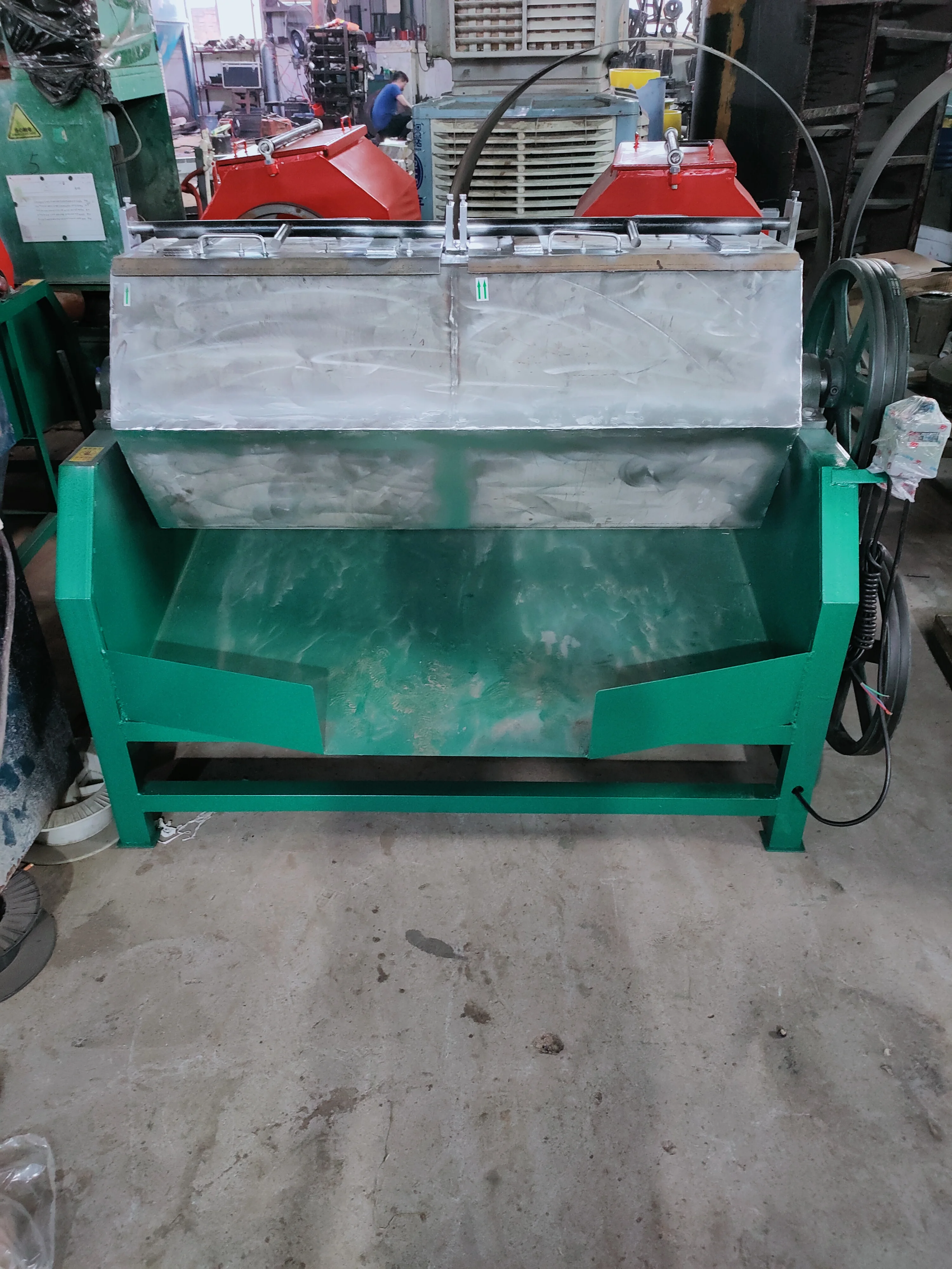 High Quality Steel Ball Rotary Tumble Rnut Bolt Polishing Machine Metal Grinding Polishing Metal