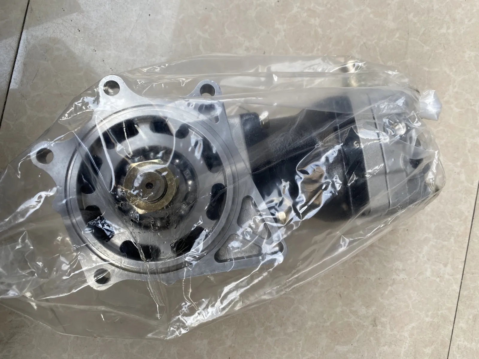 

FOR HINO P11C ENGINE AIR COMPRESSOR