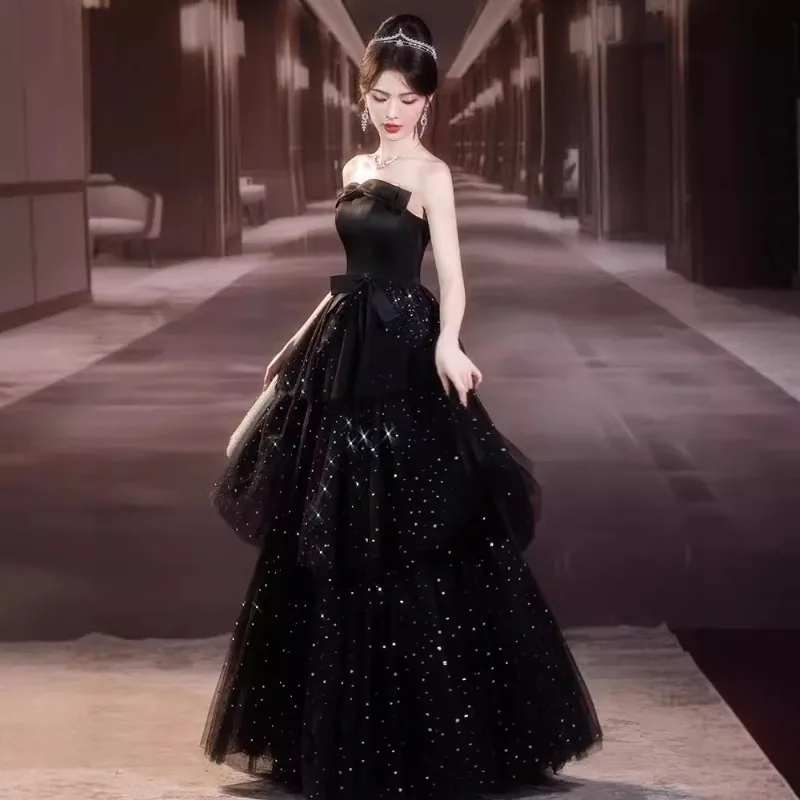 

2026 Women's New Black Sexy Strapless Evening Dress, Fashionable and Slim, Elegant and Long, Multi-layer Gauze Back Strap Dress