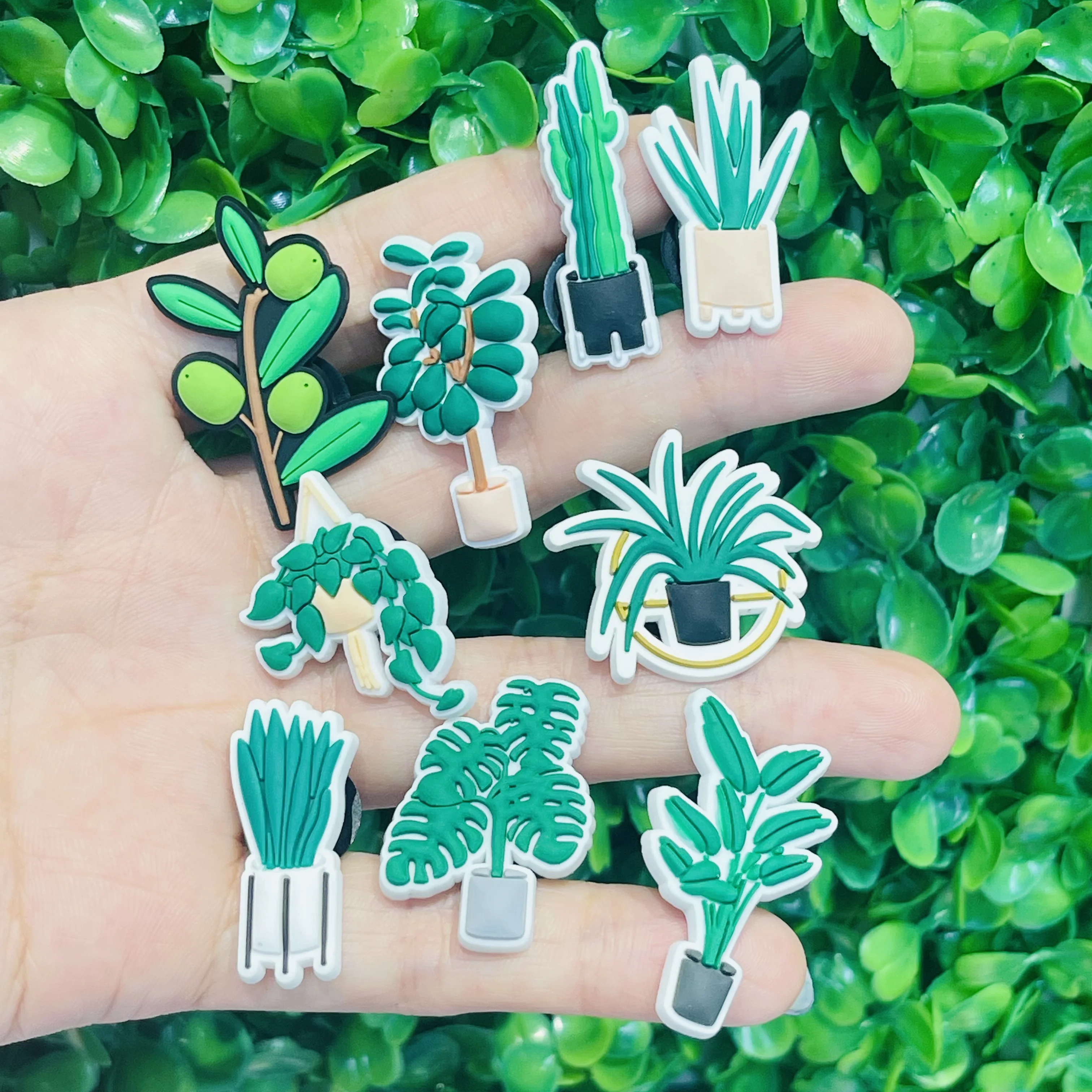 New Arrival 1-9Pcs Green Plants Cactus PVC Garden Shoes Buckle Charms Adult Clog Decorations DIY Backpack