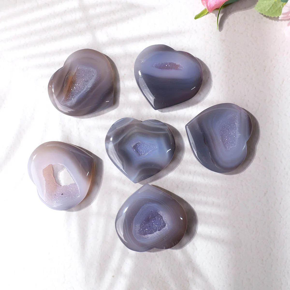 1PC Natural Agate Love Heart Shape Home Decorations Stone Contains Natural Geodes Crafts Mother Day Christmas Gifts