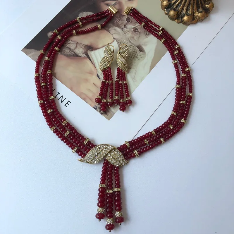 

Elegant Fashion Retro Heavy Industry Multi-layer Stone Abacus Beaded Three-dimensional Design Dense Diamond Necklace Stud Earrin