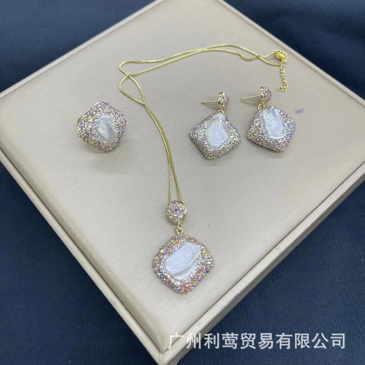 

Natural Brock Gem Craft Handmade Design Inlaid Crystal Color Retaining Electroplating pendant Necklace Earrings, Rings