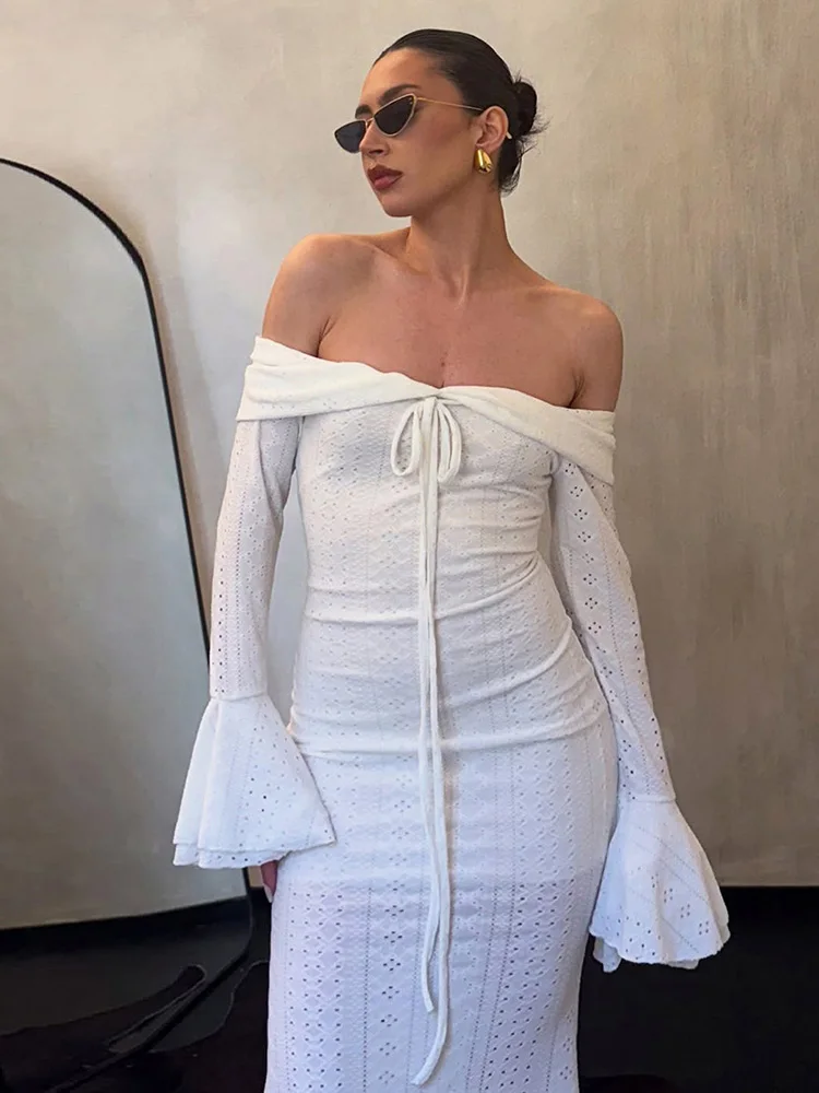 فستان Whatiwear بدون أكتاف بدون ظهر للنساء برقبة مائلة وأكمام واسعة وحفلات مأدبة منتصف الليل مكشكشة أنيقة طويلة