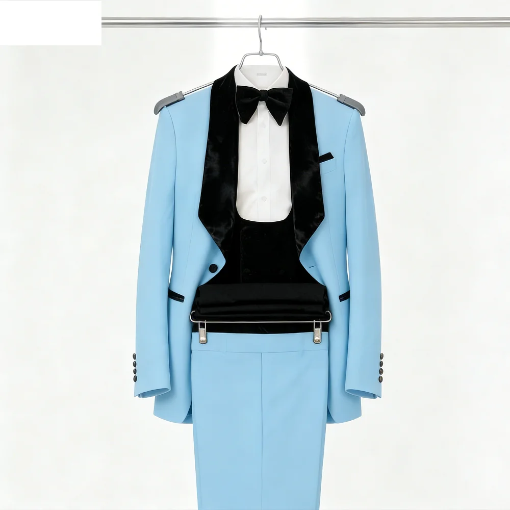 

Мужской костюм-тройка Slim Fit (темно-зеленый): пиджак, жилет, брюки. Идеально для свадьбы и торжественных мероприятий.