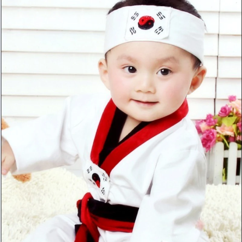 

Childrens photography clothing baby hundred days oldTaekwondo photography clothing Korean version martial arts training clothing