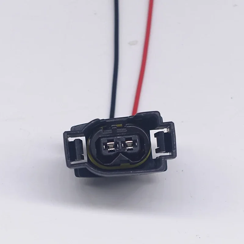

XG70225B-3.5-21 2 Pin Automotive Electrical Female Plugs Waterproof Auto Connector For 50290756
