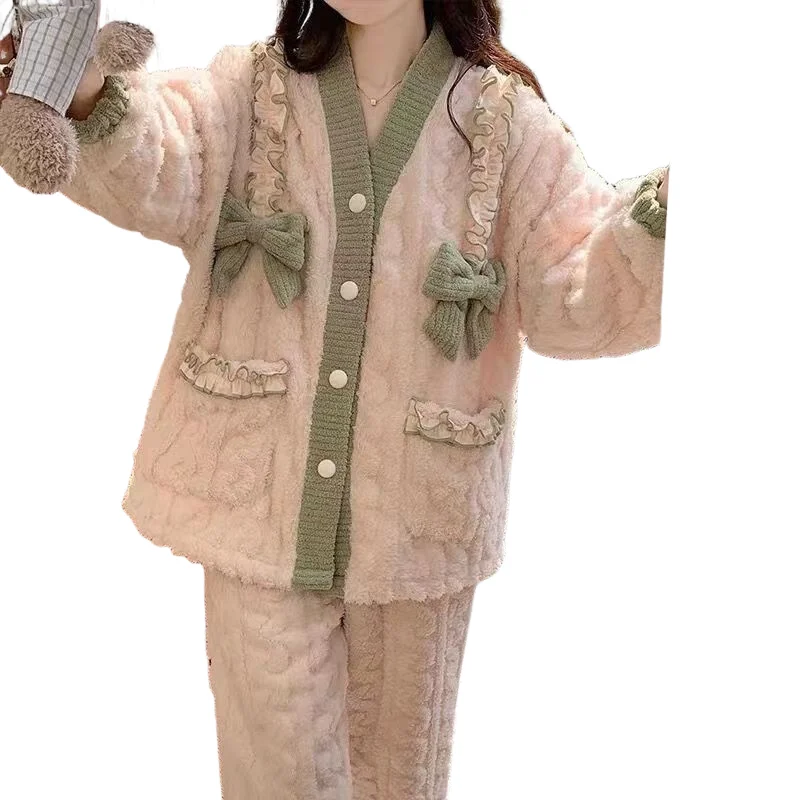 بيجامة نسائية من الصوف المرجاني بيجامات خريف وشتاء ملابس نوم مريحة مبطنة بالصوف سميكة تحافظ على الدفء ملابس منزلية حلوة