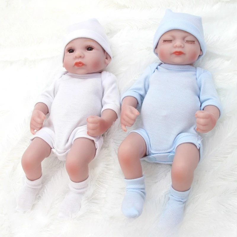 Mini cute simulation can enter the water bath baby doll