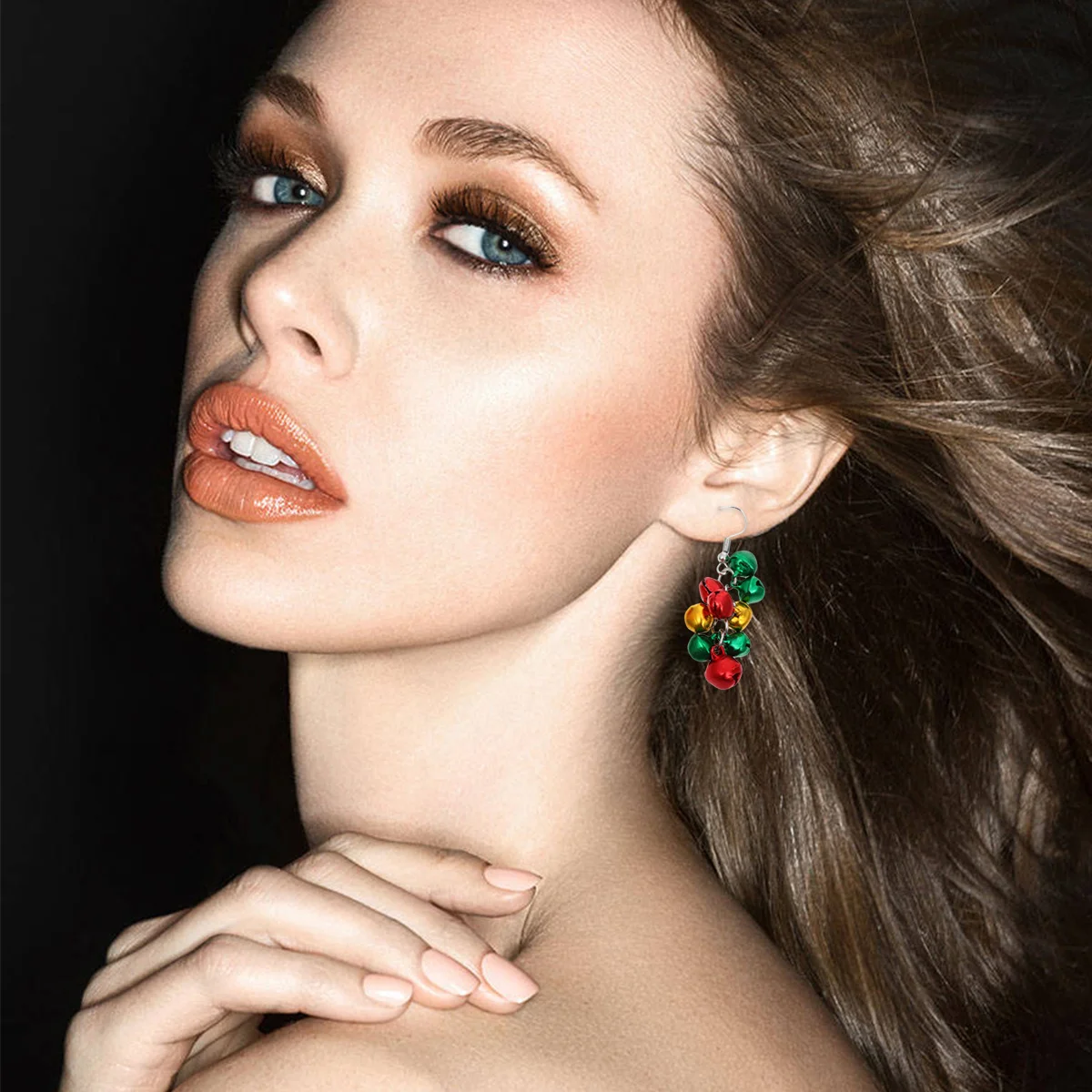 

4Pcs Christmas Bell Necklace Bracelet Earrings Set Colorful Jewelry for Parties Dates Family Gatherings Festive Occasion