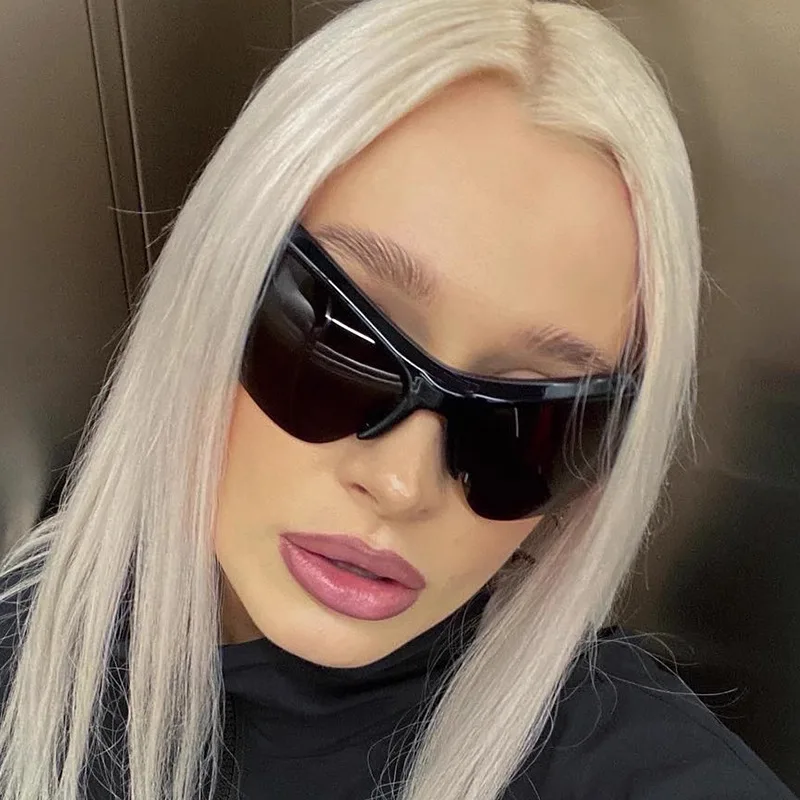 occhiali-da-sole-cherrykoko-personalizzati-con-lenti-semirimless-alla-moda-stile-street-style-con-aste-sottili-in-metallo-modello-cyber-eye