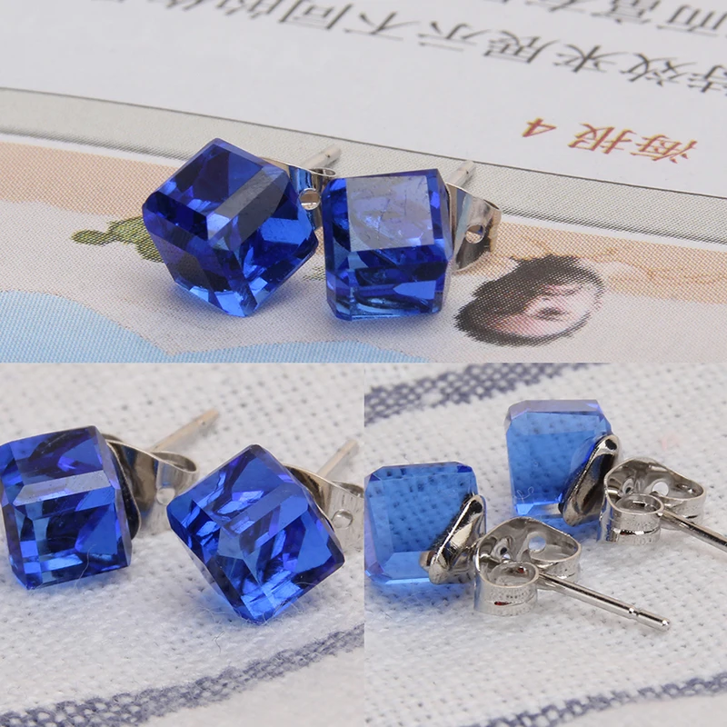 Luxury Classic Crystal Stone Stud Earrings Simple Water Cube Crystal Earrings For Women Female Wedding Party Jewelry Gifts