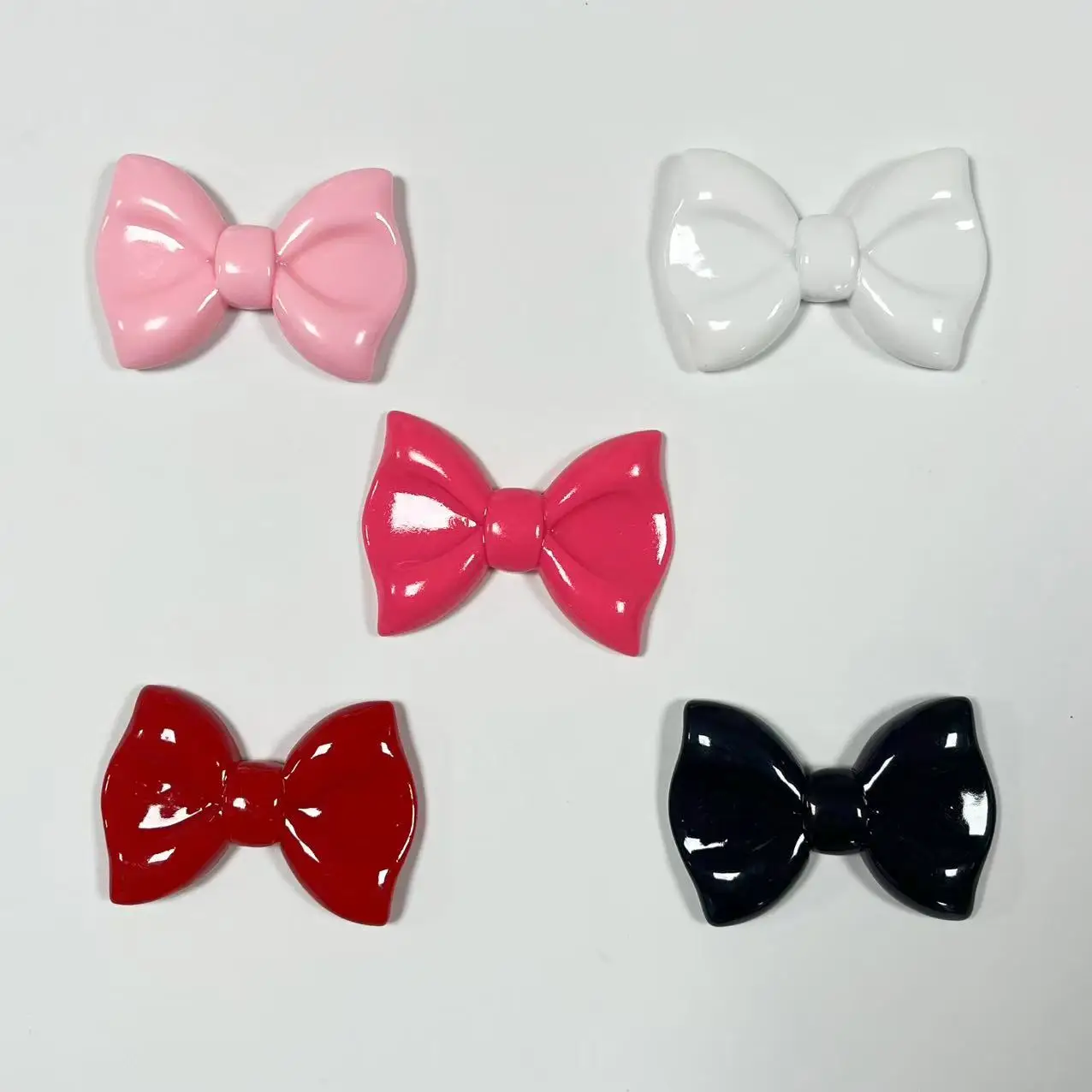 1pc Glossy Flatback White Red Black Bow Tie Love Heart Resin Accessories Handcraft Diy Junk Phone Case Computer Scrapbook Decor