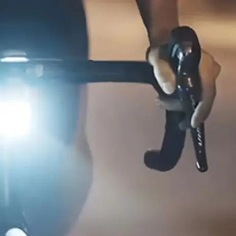 

LED Bike Front Light Remote Control Bicycle Hanging Light Type-C USB Rechargeable High Brightness Bike Light Bike Accessories