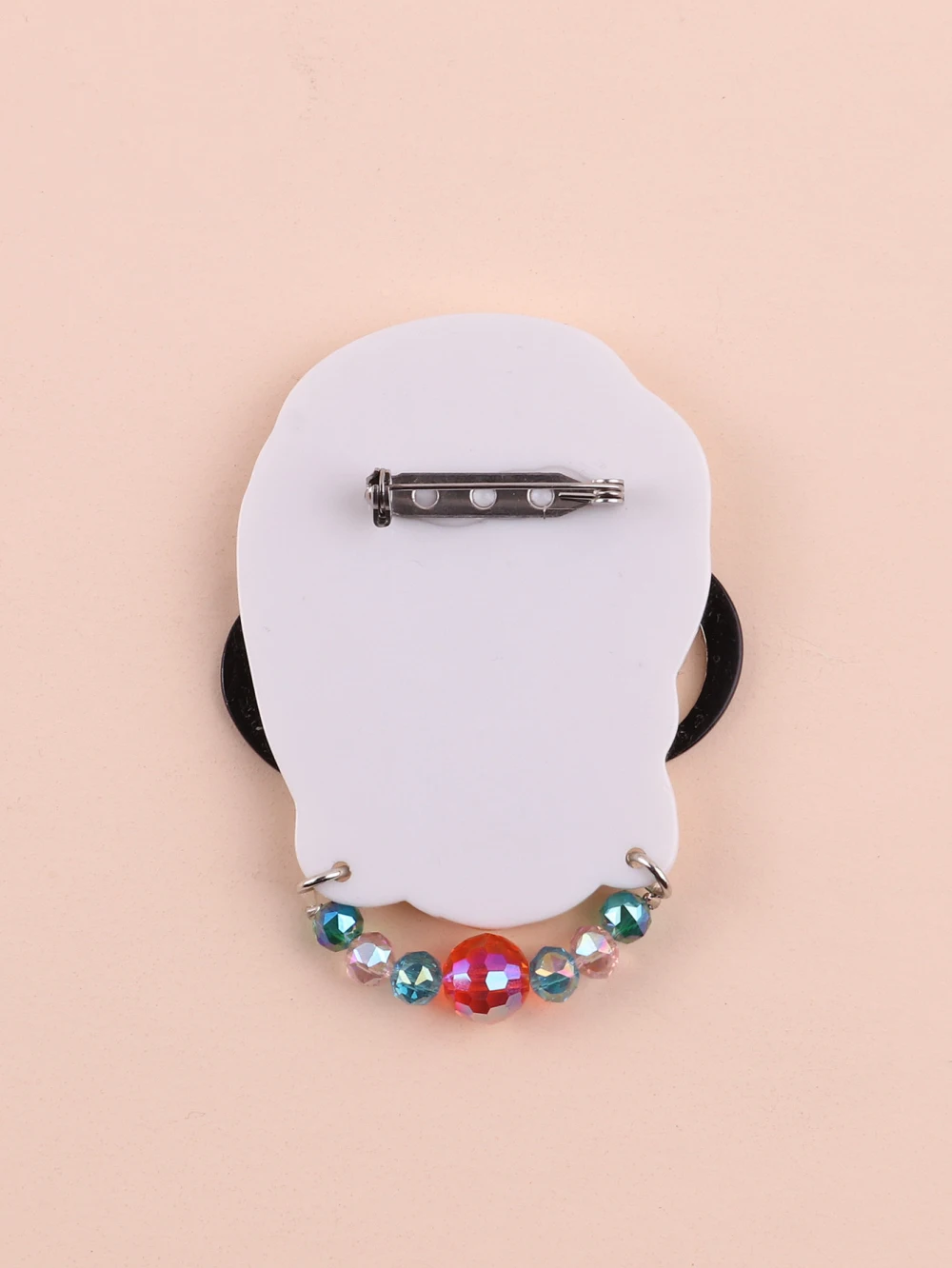 FishSheep Cute Celebrity Lady Figure Brooch for Women Acrylic Modern Granny Big Brooches Pins Fashion Clothing Accessories Gift