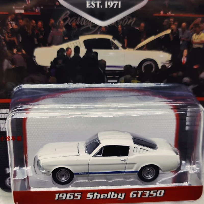 

Зеленый свет 1:64 1965 Shelby GT350 — белый с синими полосками и черными интерьерными коллекционными игрушками, небольшие подарки, модель настенной подвески