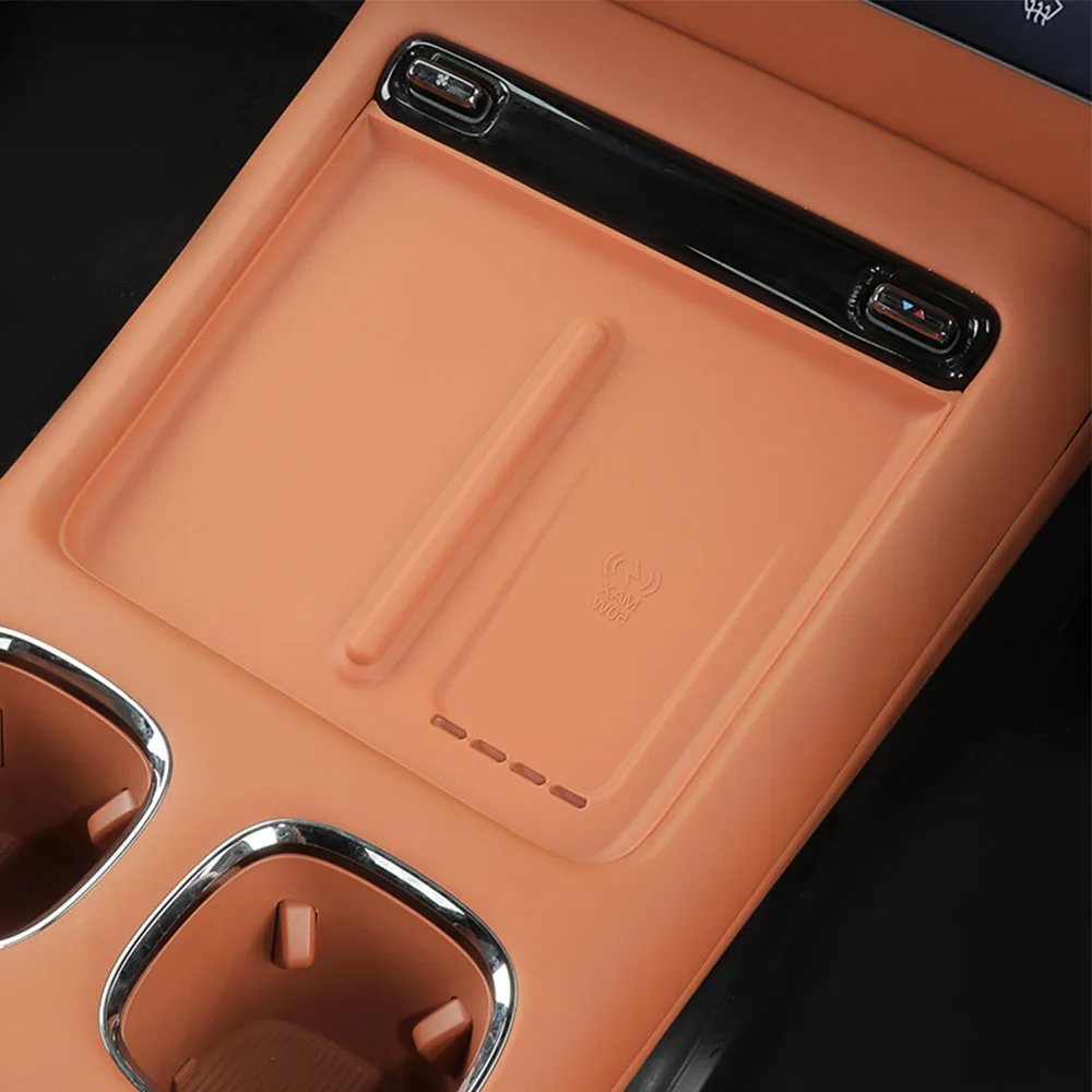 For GAC Trumpchi S7 2025 2026 Wireless Charging Pad Car Modification Accessories Original Car Color Silicone Pad Wear-resistant