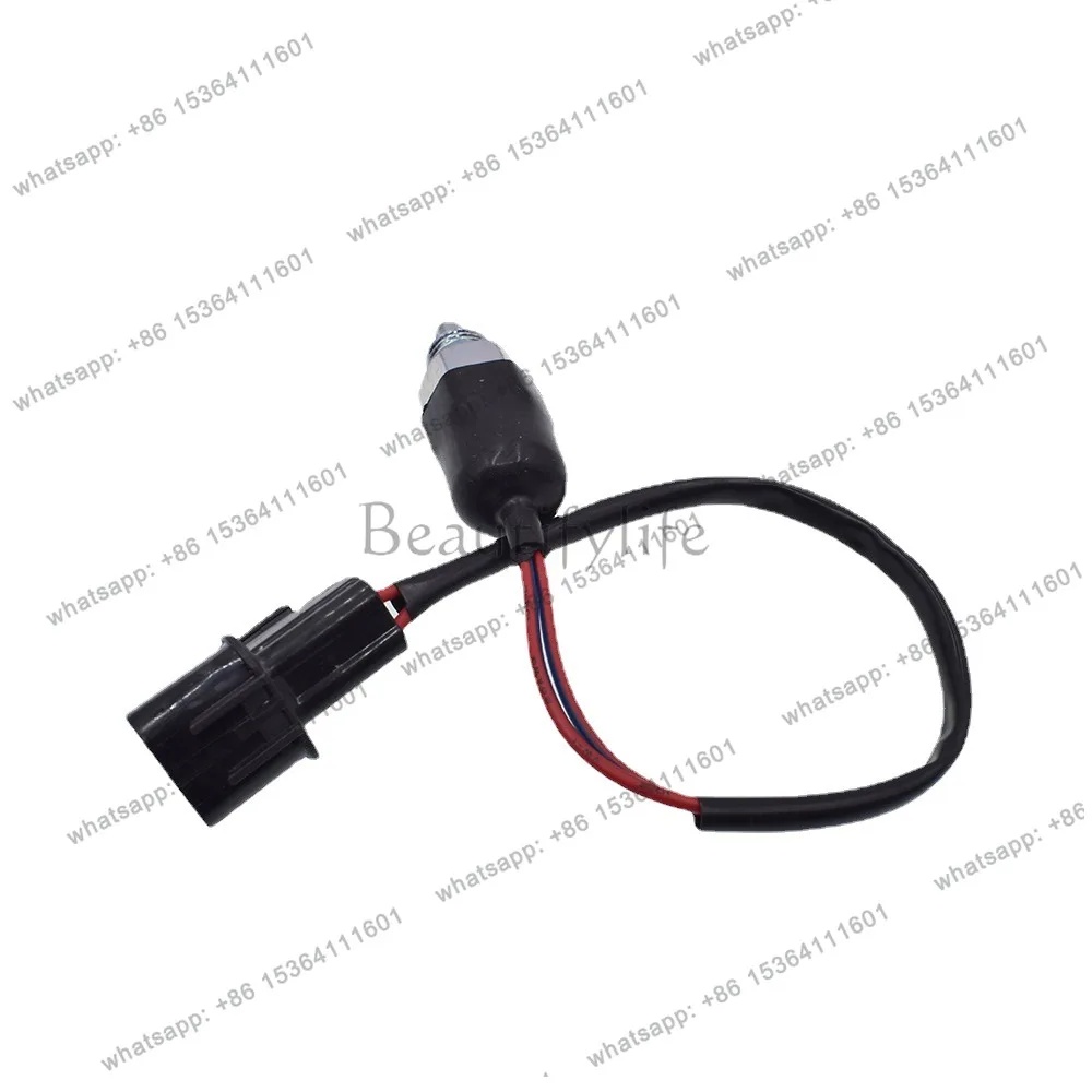 

ME581047 imported chip spot applicable to L200 gearbox gear open reversing light switch