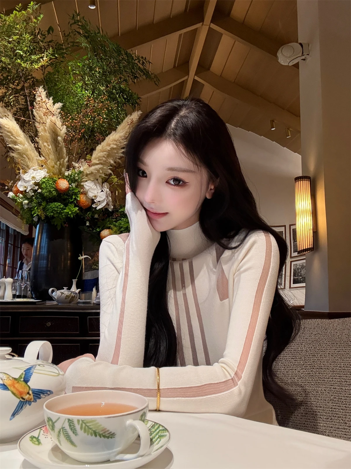 

Женская вязаная базовая кофта Kikimy с высоким воротником, ажурным узором и вертикальными полосками, облегающая, с длинным рукавом, Зима 2025