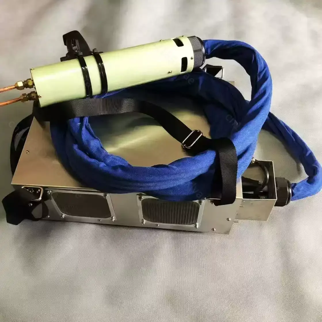 Handheld High Frequency Induction Heater 25KW Portable Welding Equipment for Copper Pipe Aluminum Iron Brazing Work
