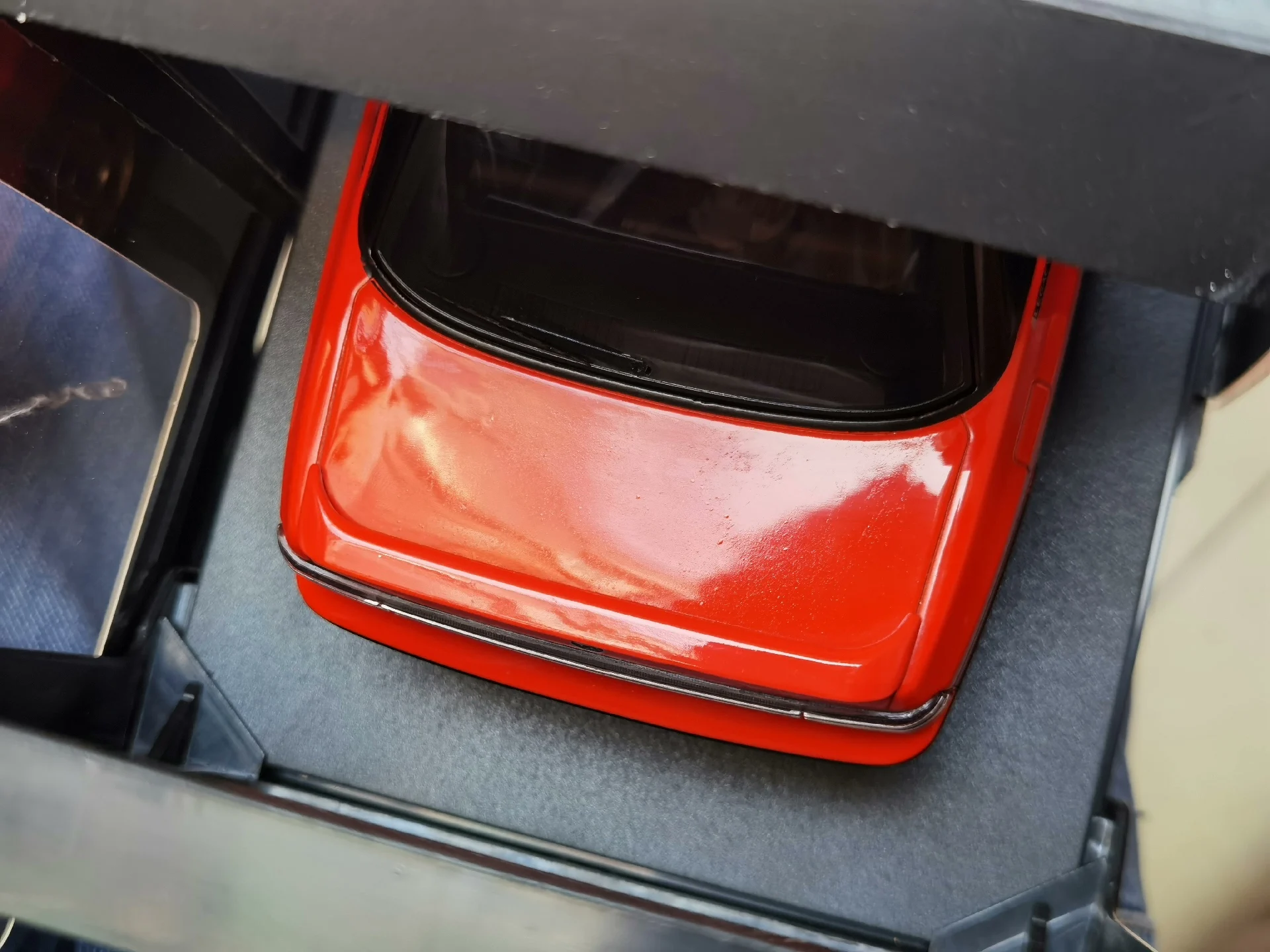 다이캐스트 IXO 1/18 스케일 스바루 레거시 RS 1991 스바루 합금 자동차 모델 소장 장난감 선물 기념품 디스플레이 장식품