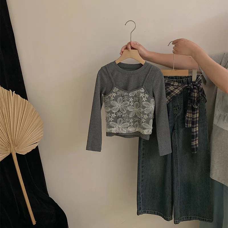 

Girls' Autumn New Lace Flower Top 2025 Plaid Casual Jeans Two-piece Set