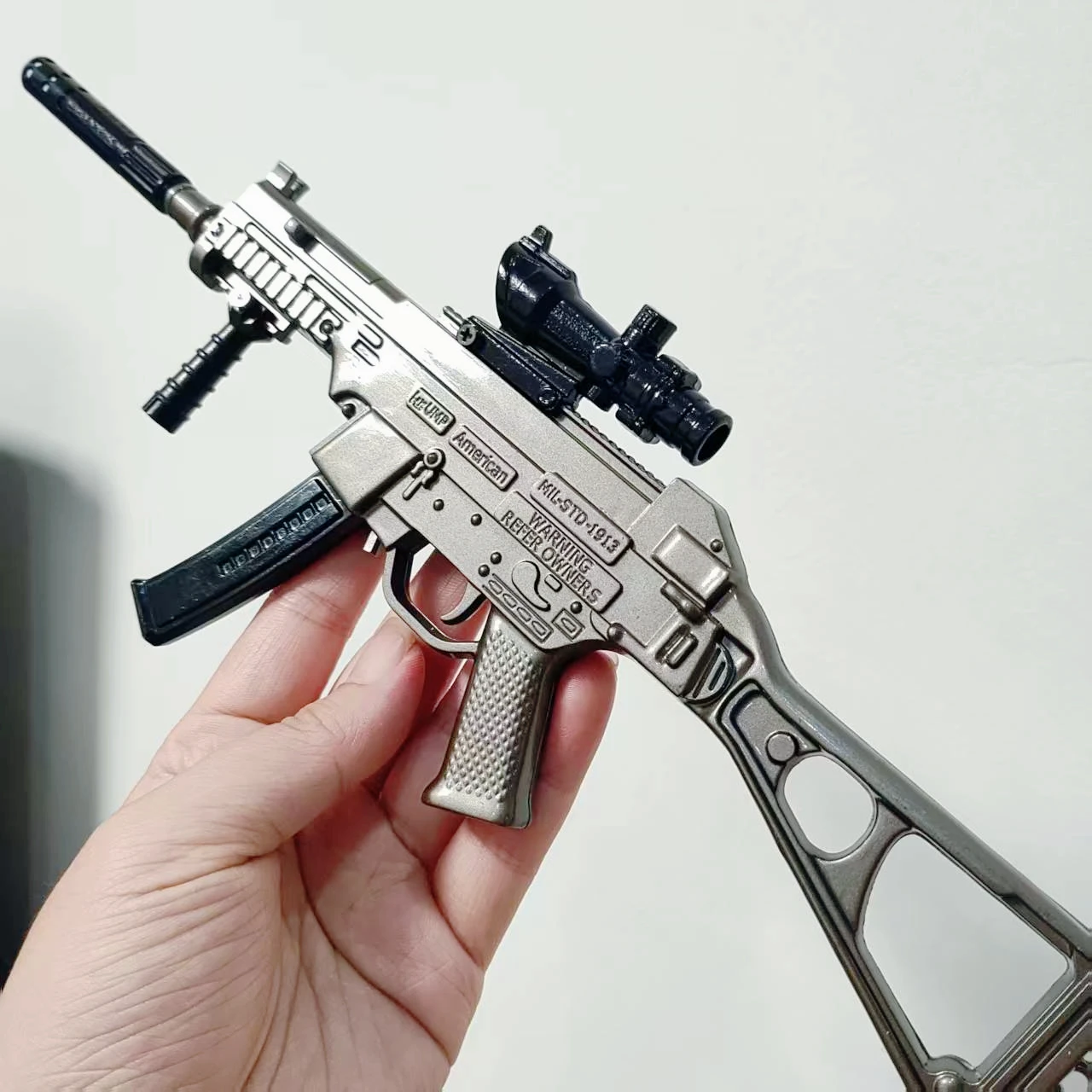 30CM MP5 Rifle Model Alloy Mini Detachable TToy Gun PUBG Jedi Toy Gun Fidget Toy Desktop Ornament for Boy Adults Birthday Gift