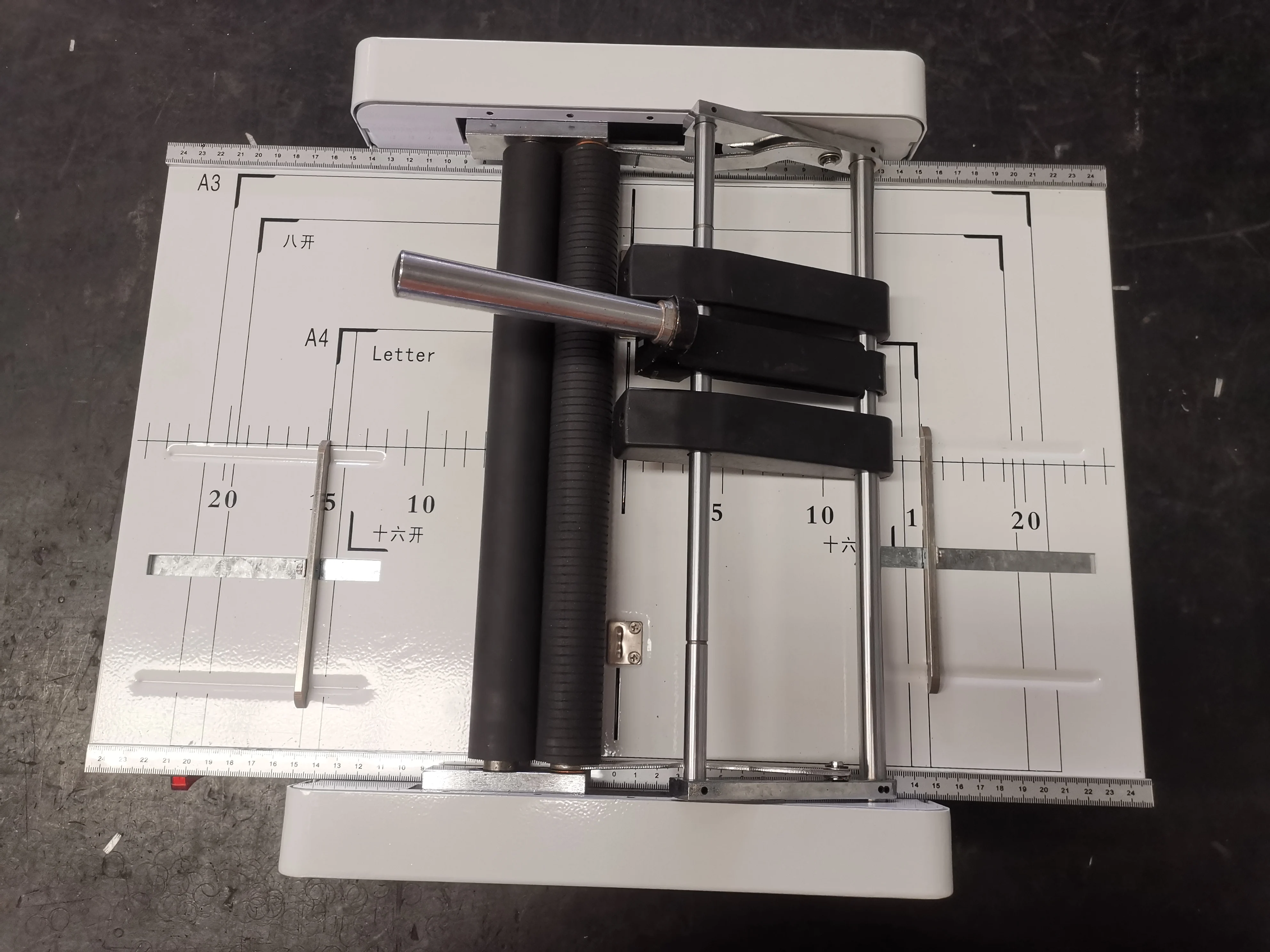 Electric Booklet Maker Machine A3 Desktop Book Binding Machine