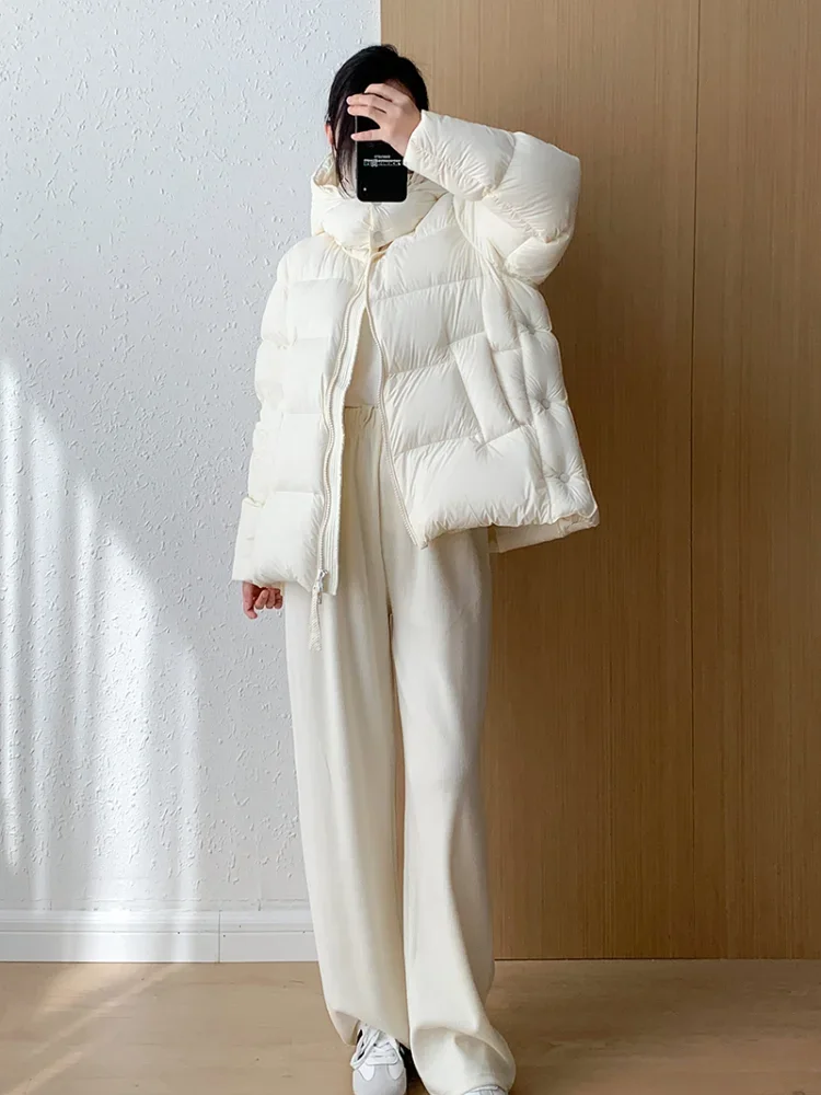 Short Puffer Jacket for Women, Hooded Loose White Duck Down Jacket, Light and Warm, Fashion, Versatile, Winter Clothes, New